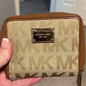 Michael kors wallet!